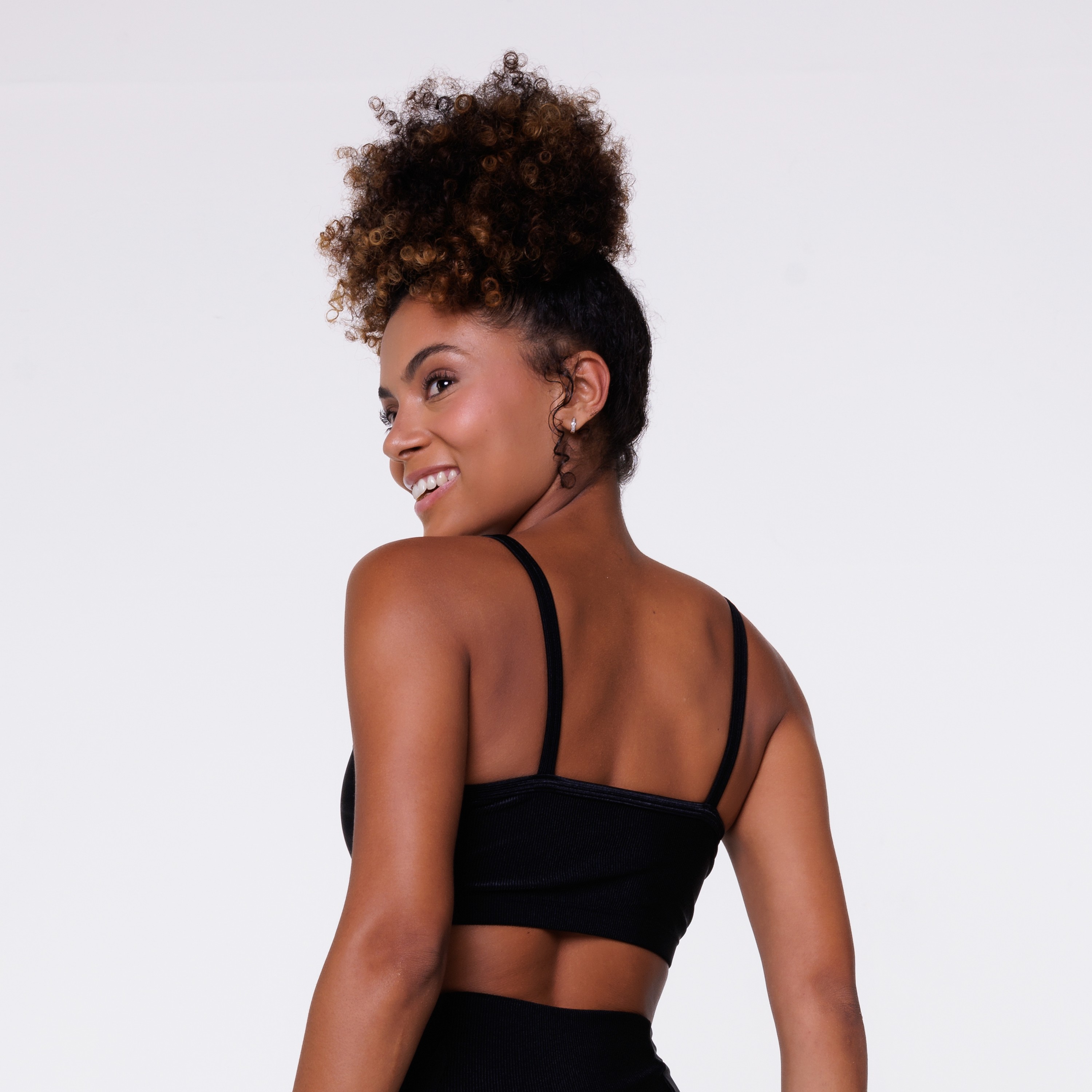 Top Trilobal Rib Preto