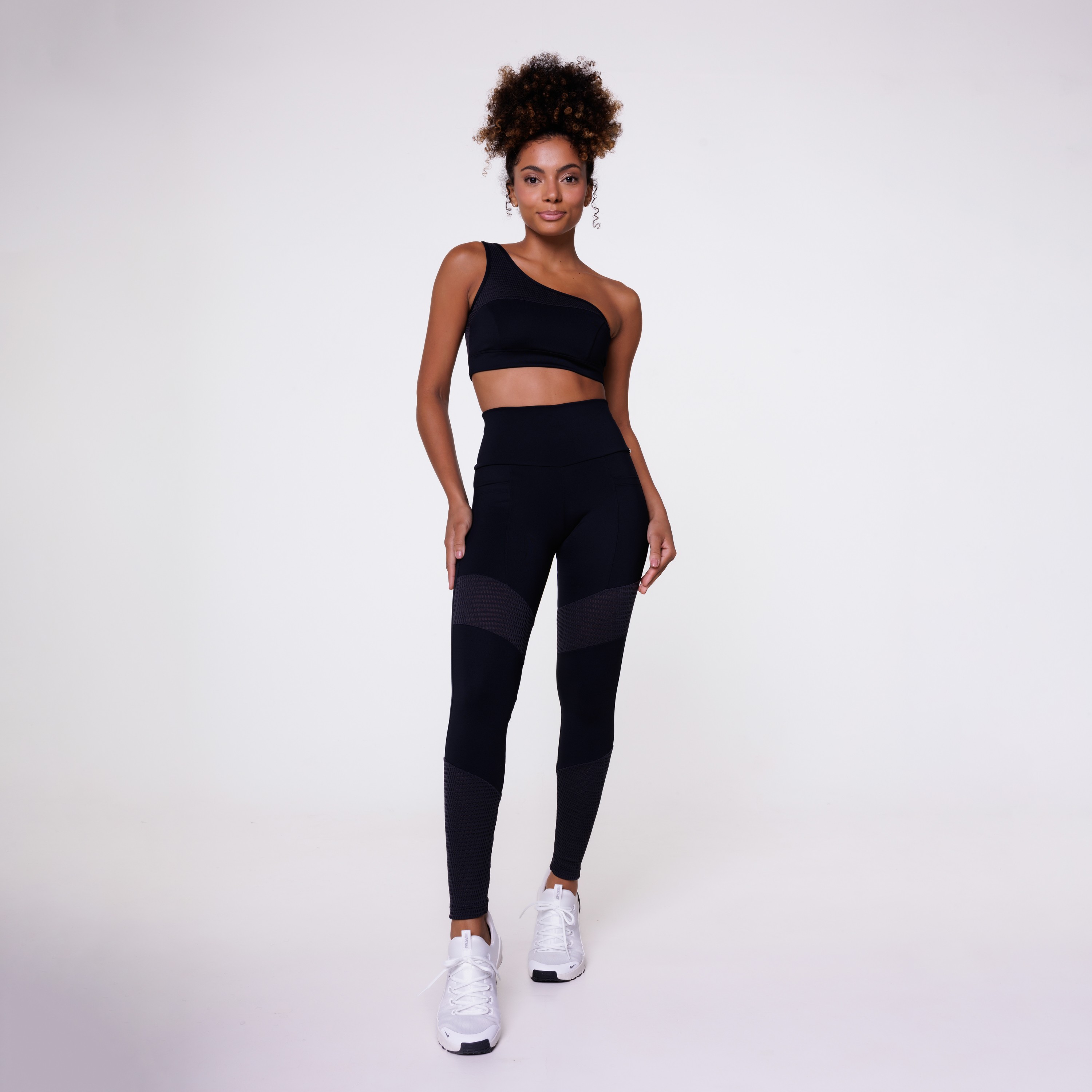 Legging Pinot Bolsos Laterais Preto
